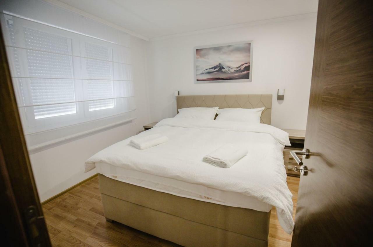 Trupl Apartman 5 - Stan Na Dan Apartamento Brčko Exterior foto